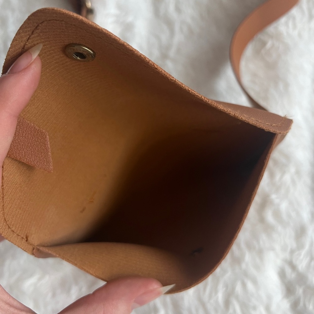 Belt Bag - Picture 3 of 4